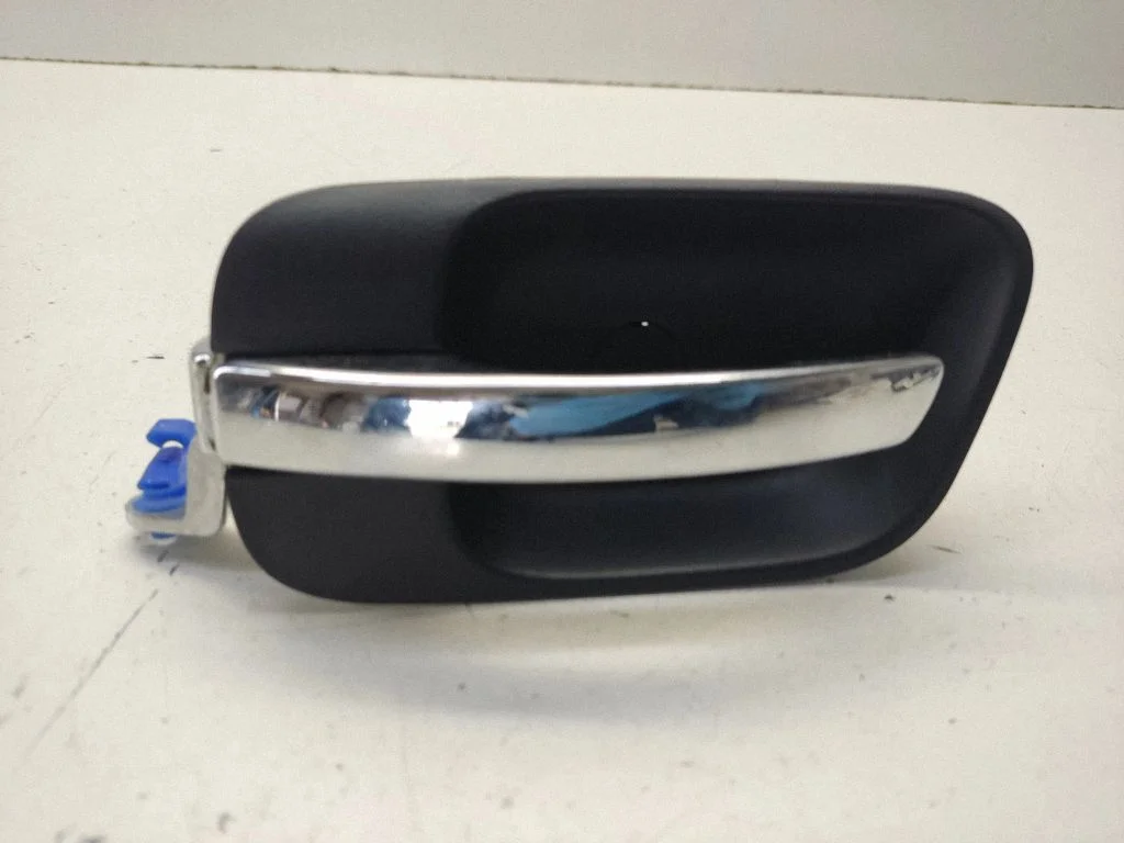 Rear door interior handle 1070391AB