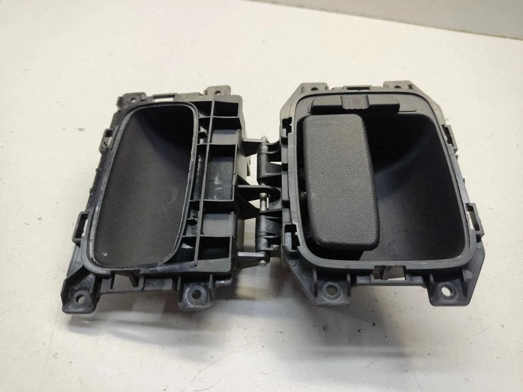 Rear door interior handle – Mercedes-Benz Vito Viano W447 (2014-)