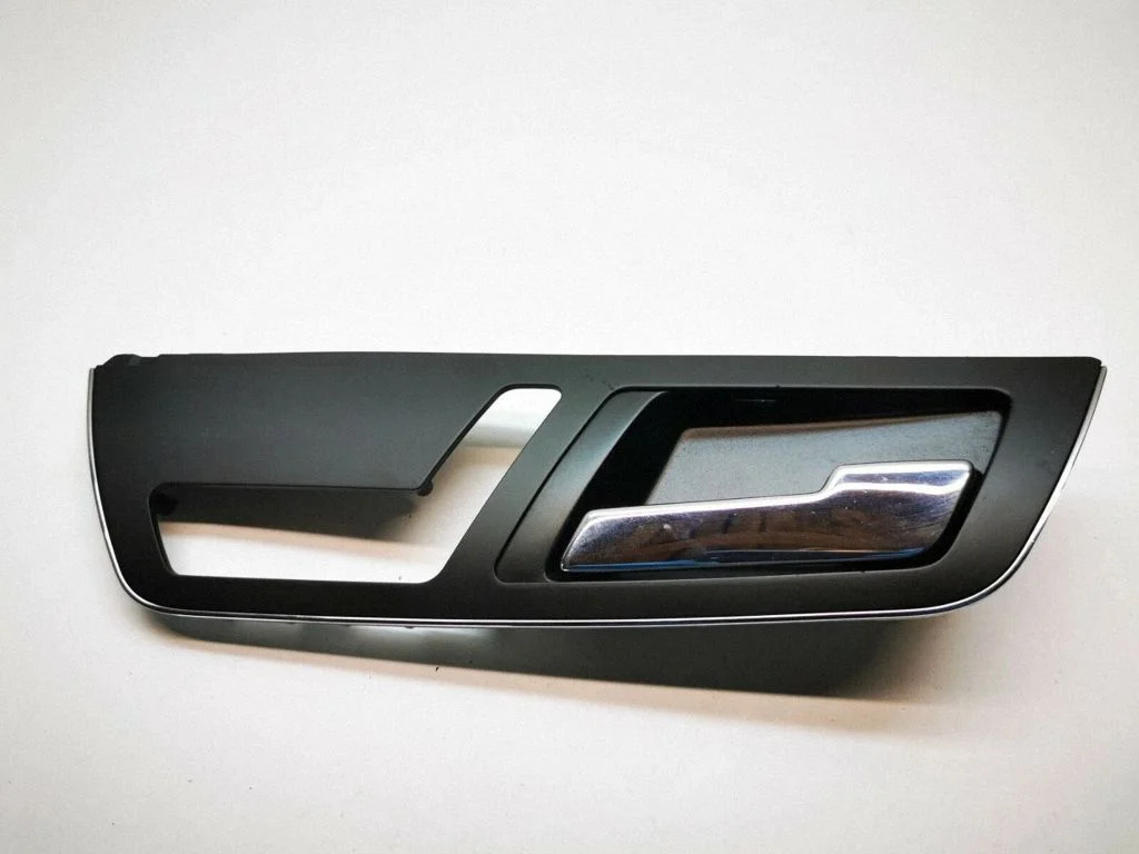 Rear door interior handle – Mercedes-Benz S-Class W221 (2005-2013)