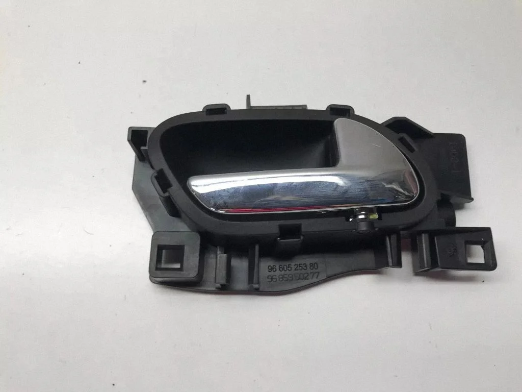 Rear door interior handle 9685950277
