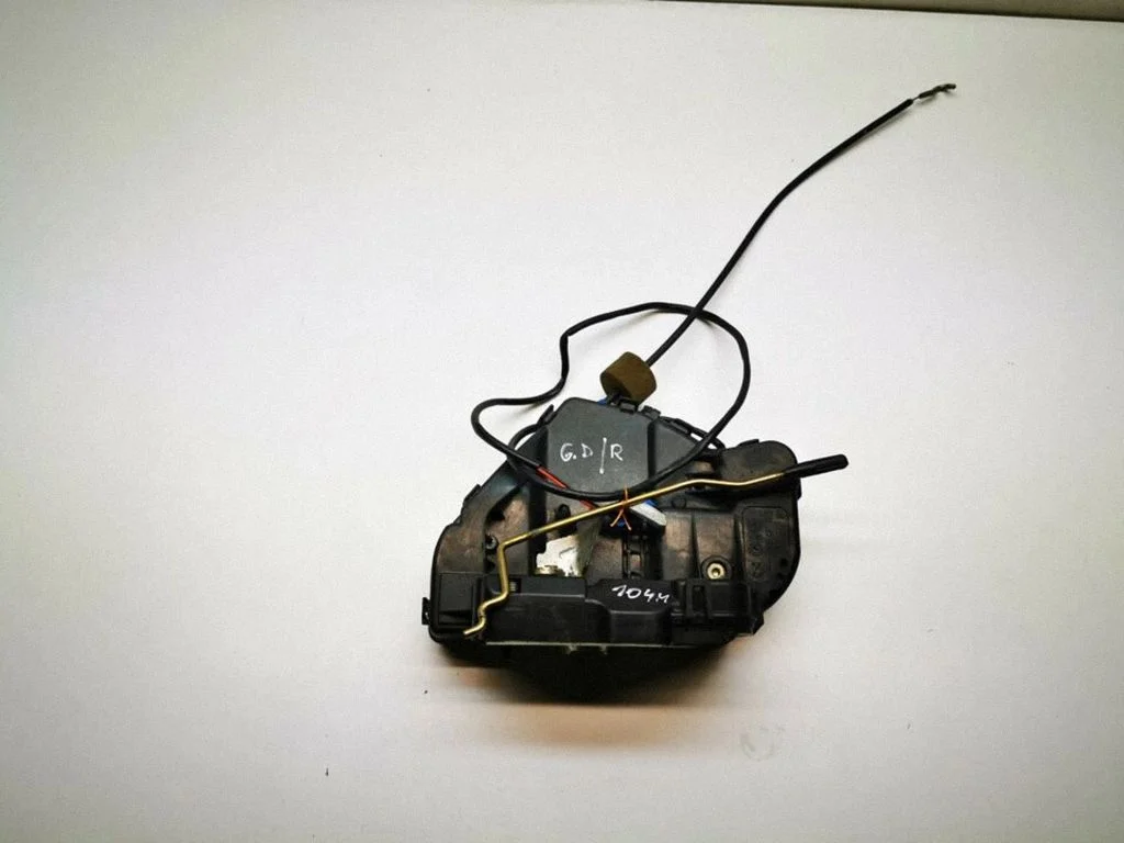 Rear door lock 2197303505