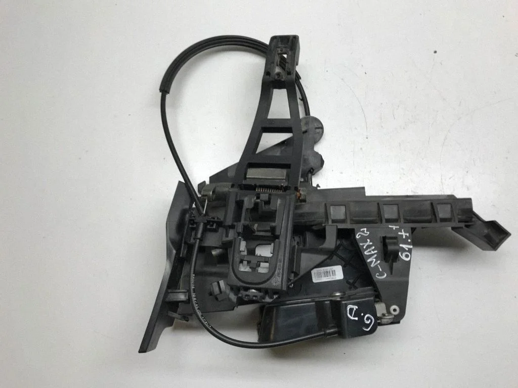 Tagaukse lukk – Ford Focus C-MAX (2003-2010)