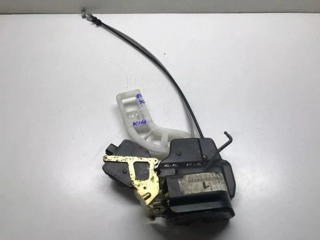 Rear door lock – KIA Sportage (2005-2010)