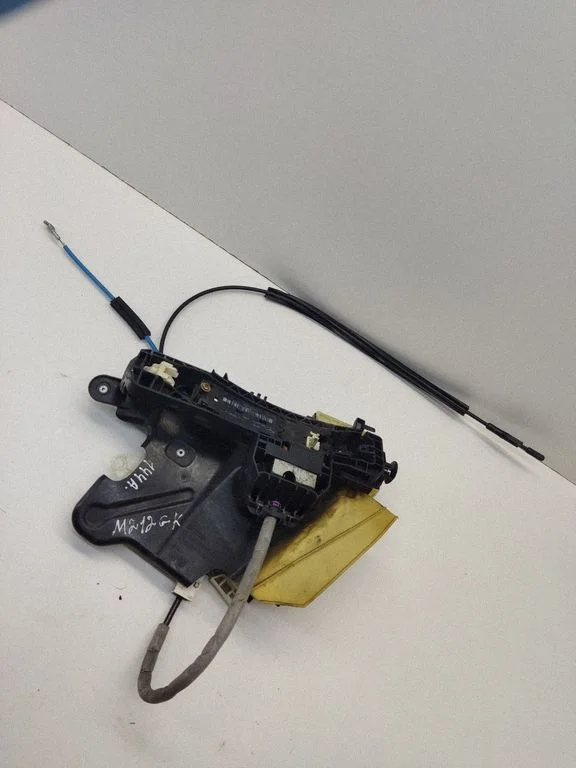 Rear door lock – Mercedes-Benz E-Class W212 (2009-2016)