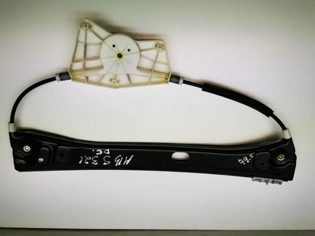Rear window lifting mechanism without motor 99463810