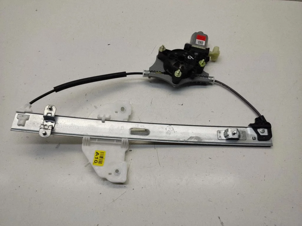 Rear door window regulator with motor 83460H8000