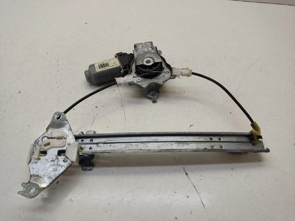 Rear door window regulator with motor 402190A