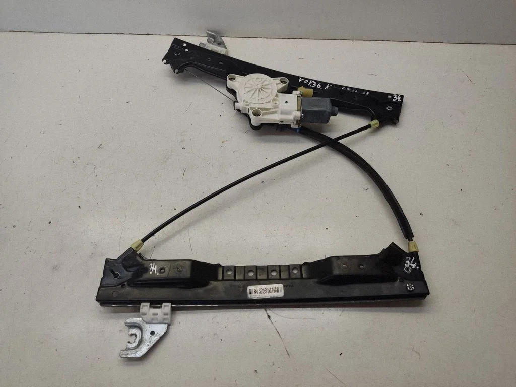 Rear door window regulator with motor – Chrysler Grand Voyager V (2007-2015)