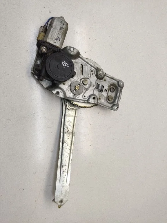 Rear door window regulator with motor – BMW Z3 E36 (1994-2002)