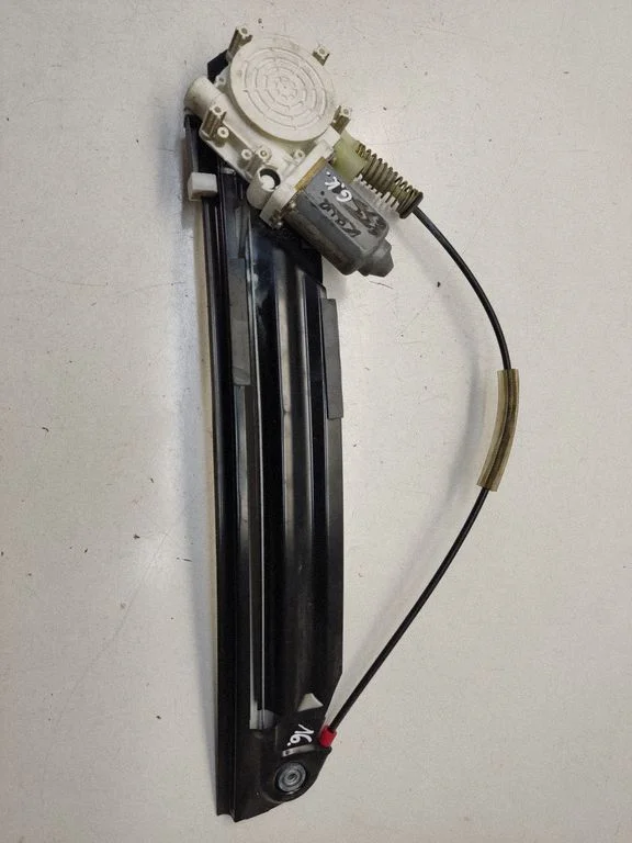 Rear door window regulator with motor – BMW 5 Series E39 (1996-2003)