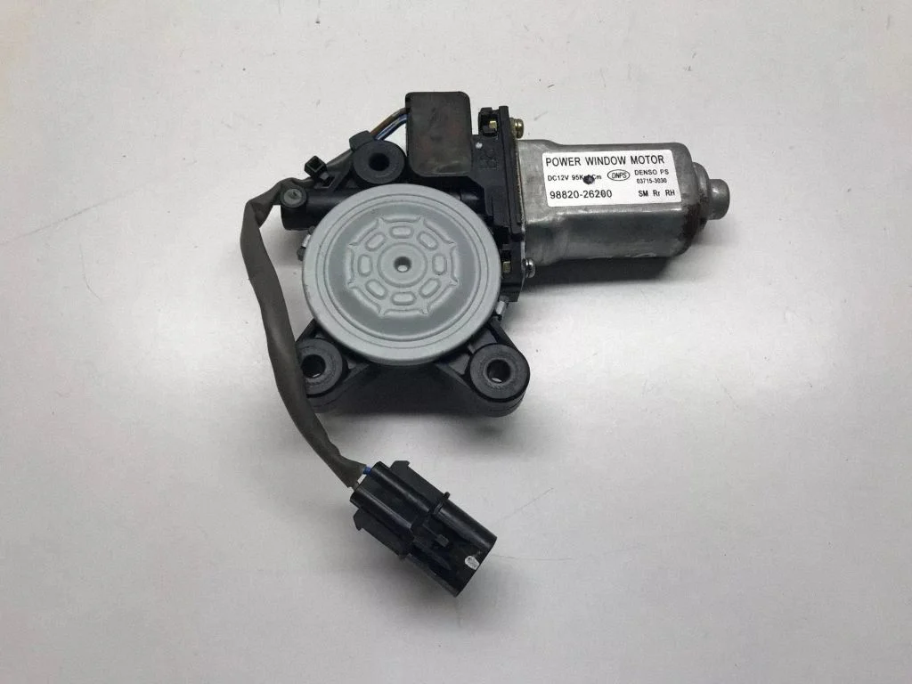 Rear door window regulator motor 9882026200