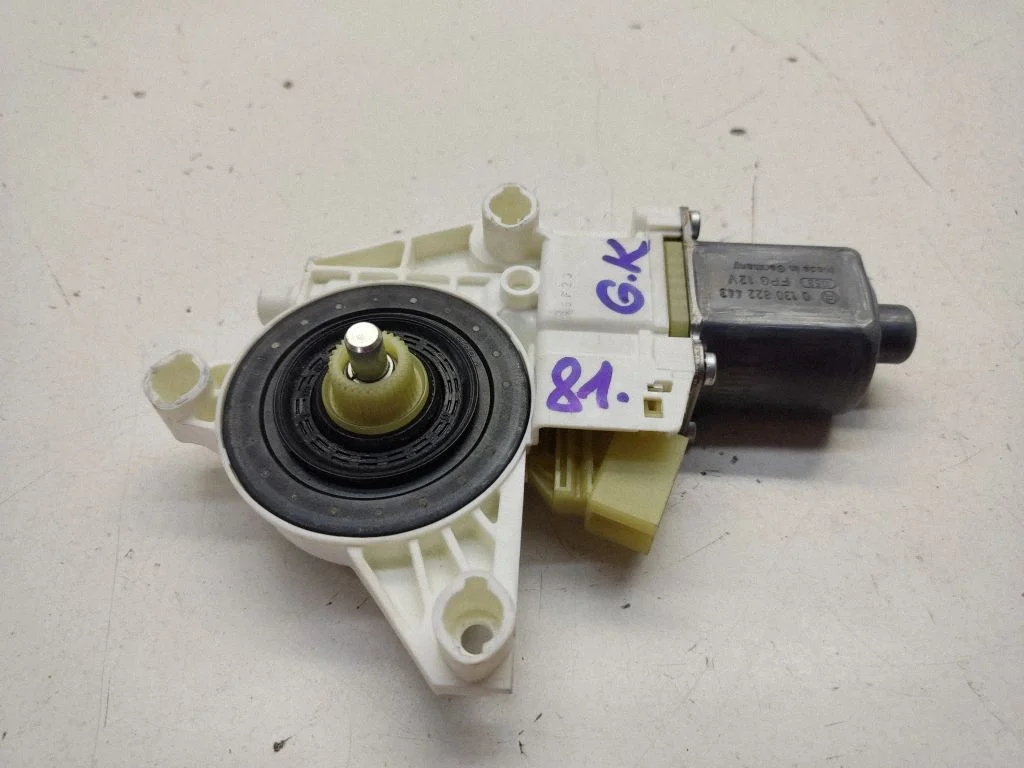 Rear door window regulator motor 0130822443