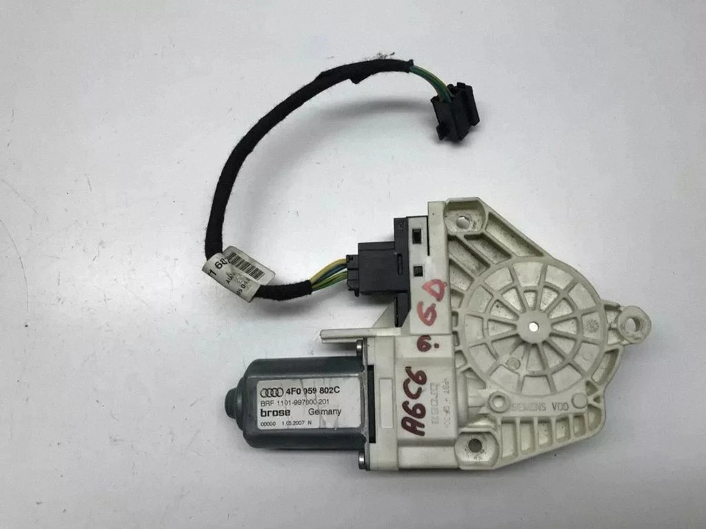 Rear door window regulator motor 4F0959802C
