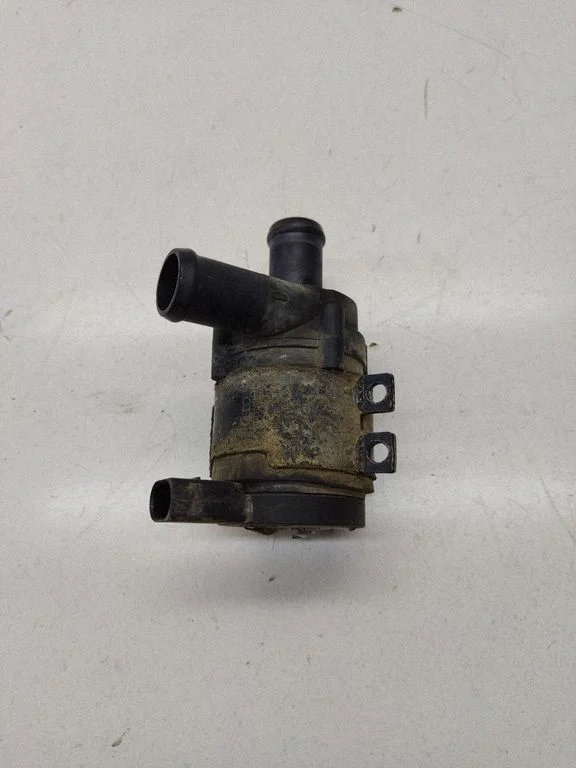 Electric auxiliary coolant/water pump – Audi A6 Allroad C5 (1999-2005)