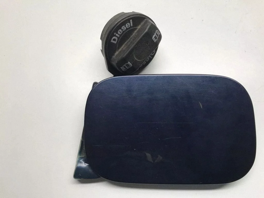 Kütusepaagi kork 8E0010184H