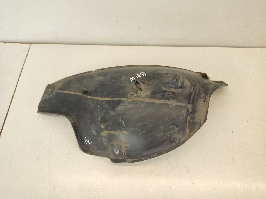 Tagumine poritiivakate 8203769