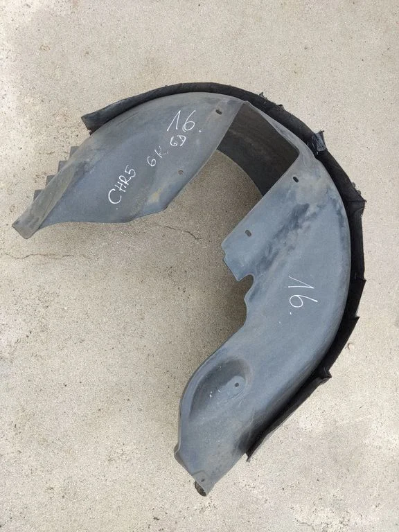 Rear arch fender liner splash guards 05065221AC