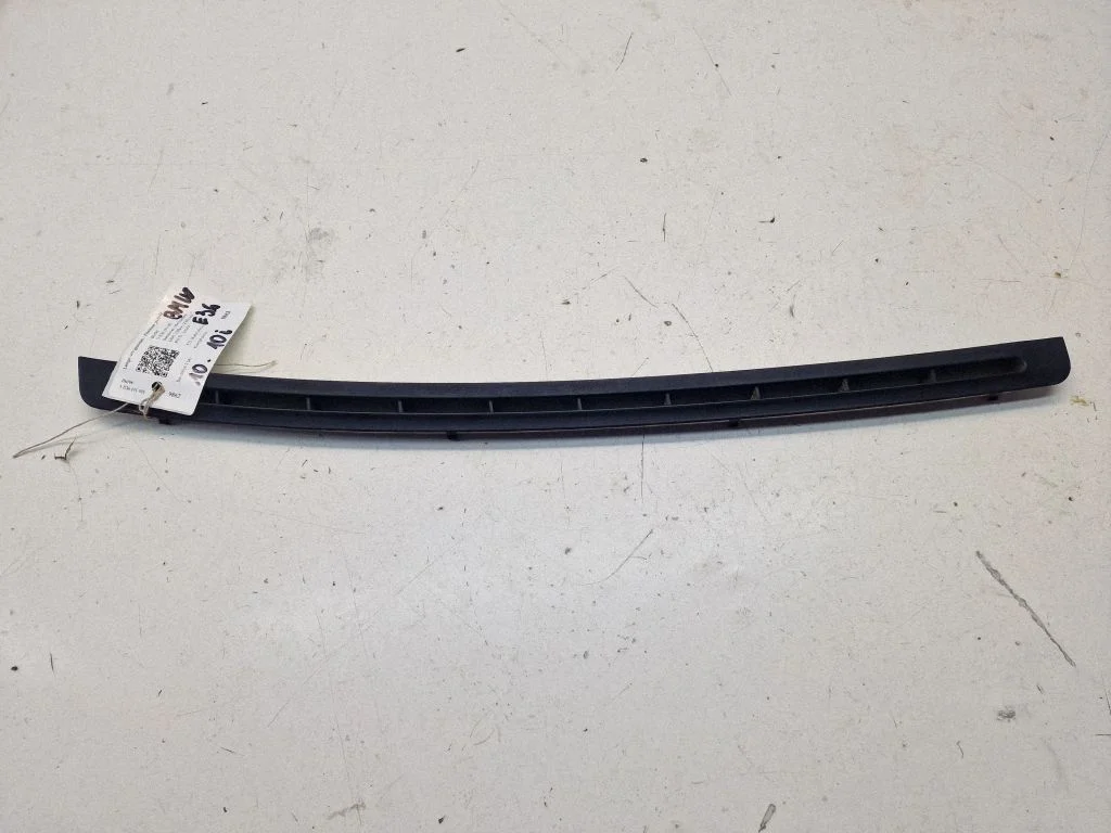 Armatuurlaua õhutusresti kate – BMW Z3 E36 (1994-2002)