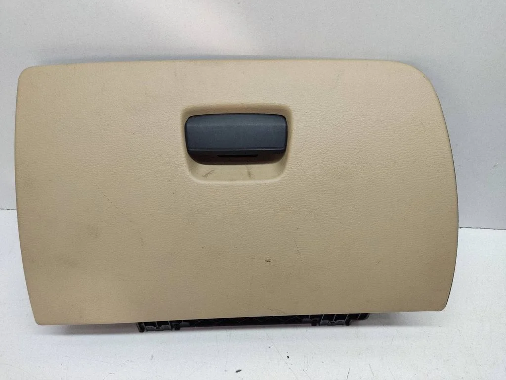 Glove box – BMW X1 E84 (2009-2015)