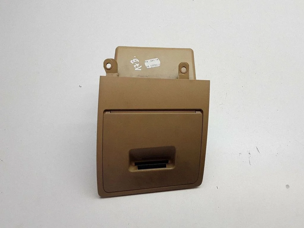 Glove box 7156228