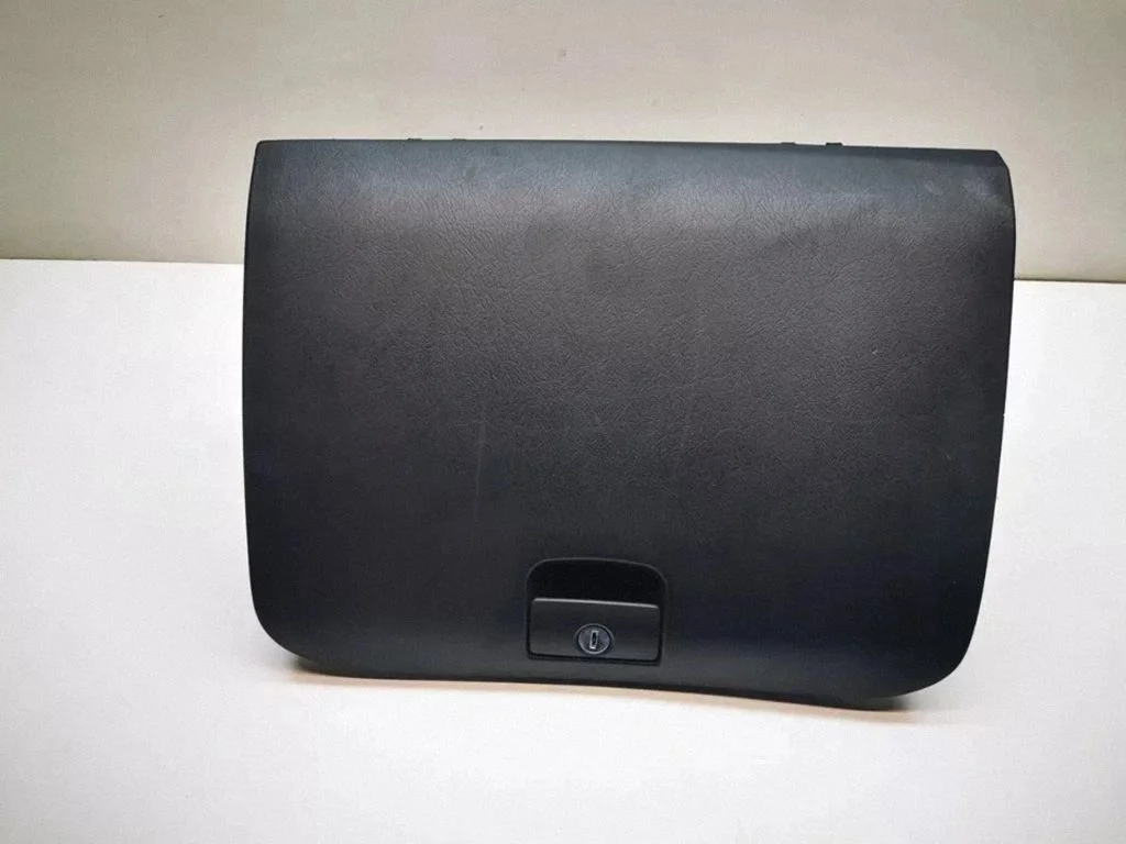 Glove box 845112E900