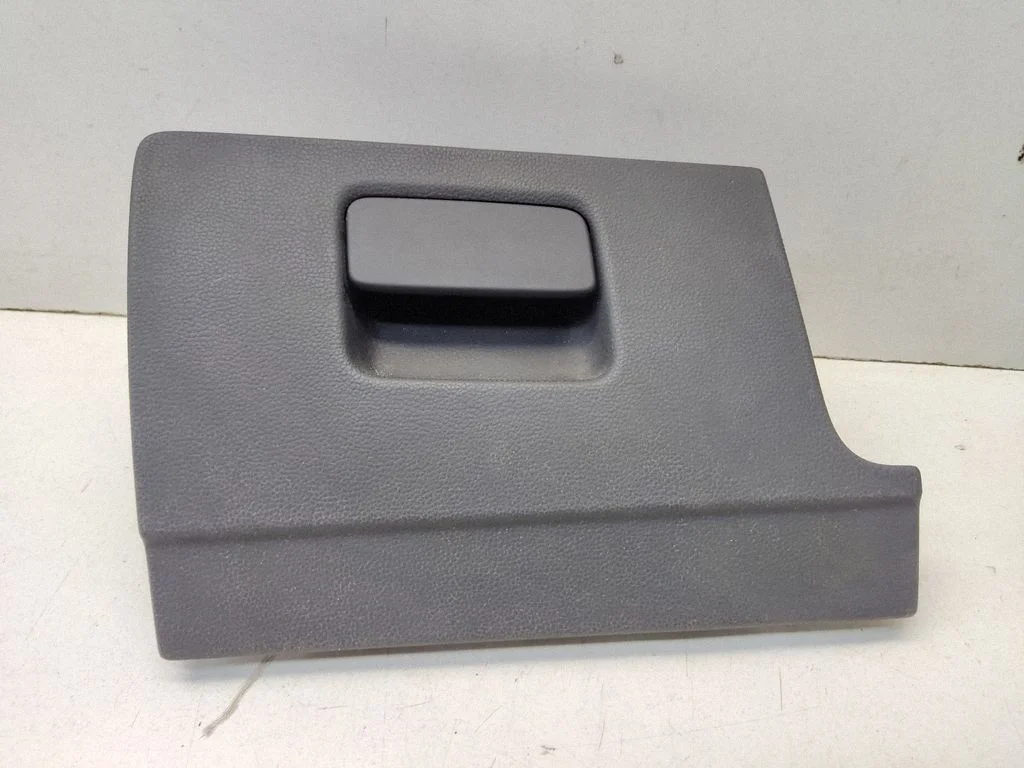 Glove box 3G1857921