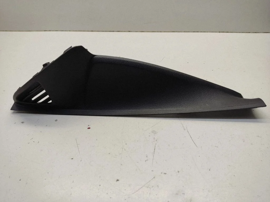 Dashboard side end trim – Mercedes-Benz Vito Viano W447 (2014-)