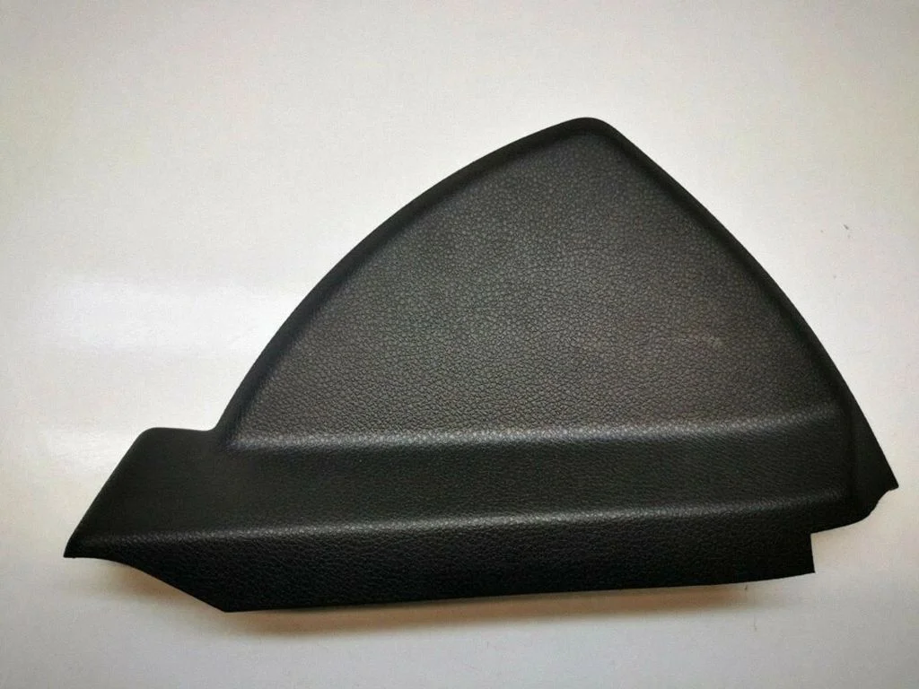 Dashboard side end trim – Mercedes-Benz C-Class AMG W204 (2007-2014)