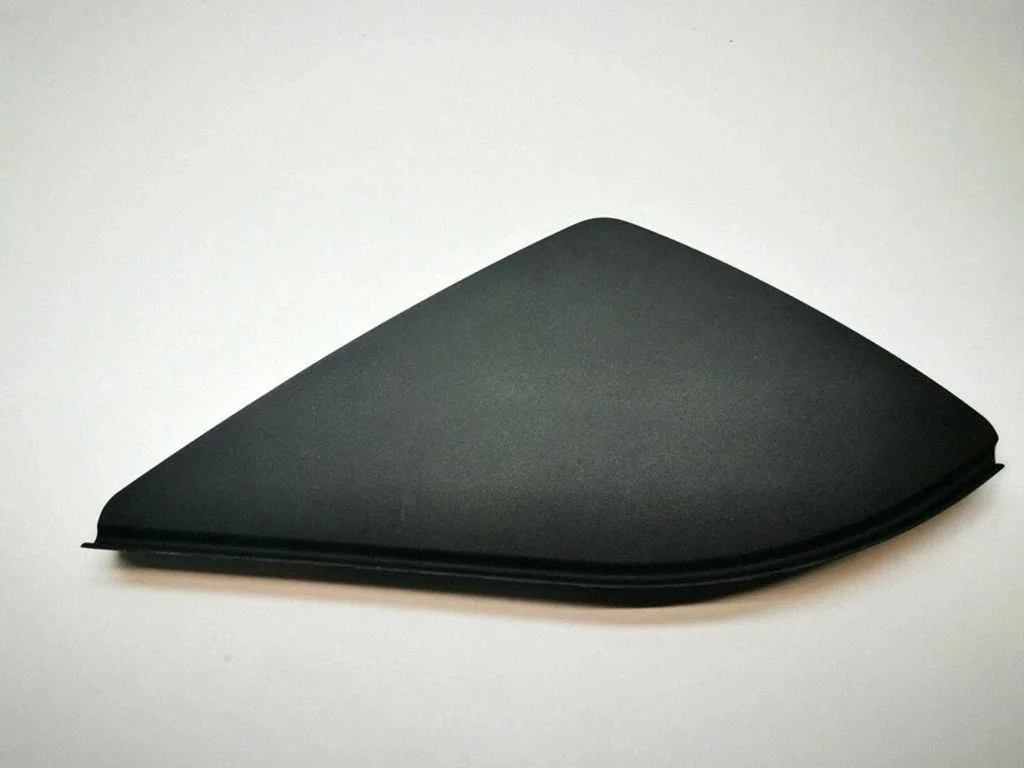 Dashboard side end trim 7000198
