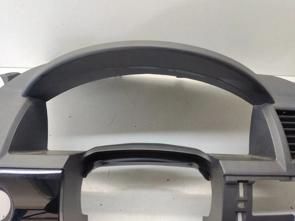 Dashboard trim – Chrysler Grand Voyager V (2007-2015)