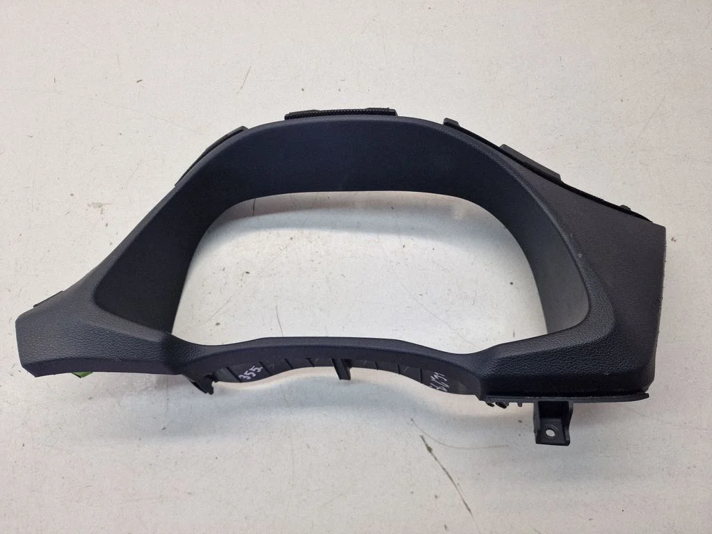 Dashboard trim 84720D7900