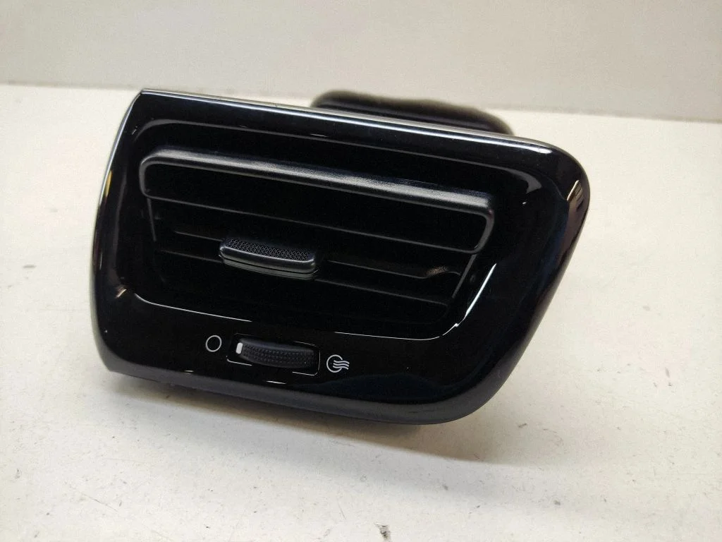 Dashboard side air vent grill/cover trim 97490H8800