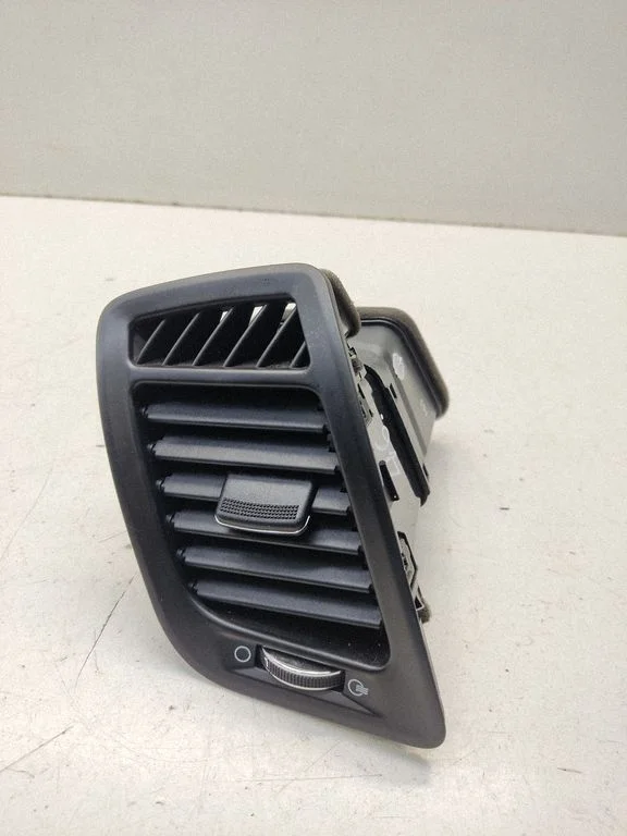 Dashboard side air vent grill/cover trim – KIA Optima (2010-2015)