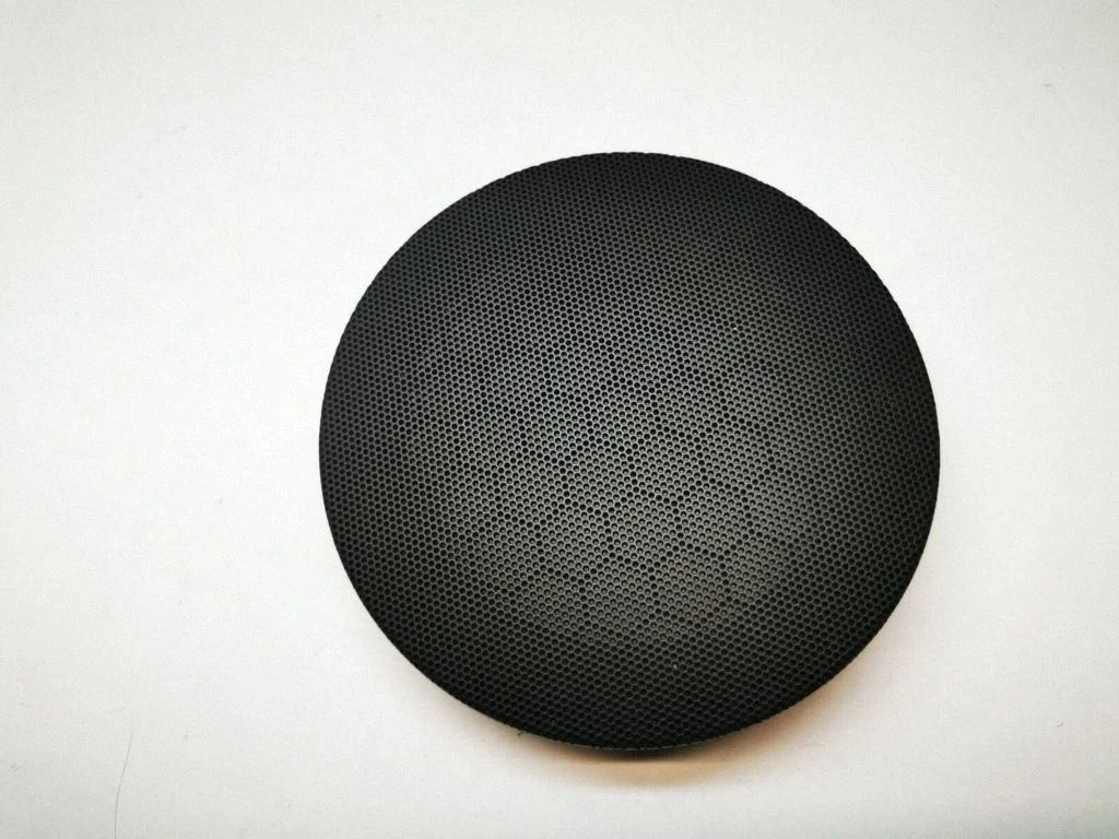 Side speaker trim/cover QUZ93TRMAB