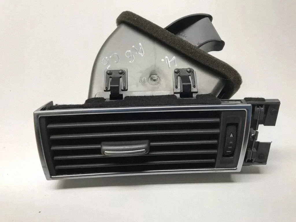 Dashboard side air vent grill/cover trim 4F2820901B