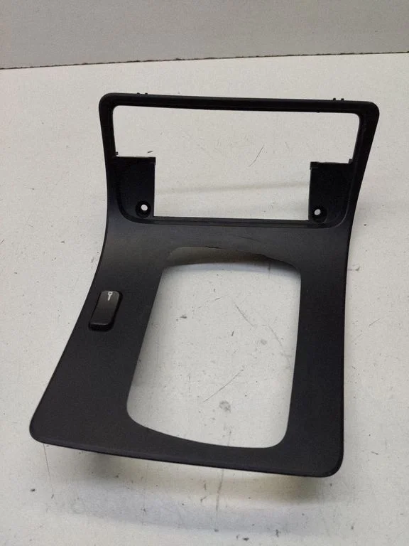 Gear shifter surround trim plastic 12758683