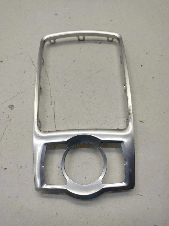 Gear shifter surround trim plastic – Audi A6 Allroad C6 (2006-2011)