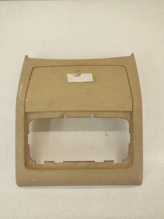 Rear air vent grill – BMW 3 Series E90 E91 (2005-2012)