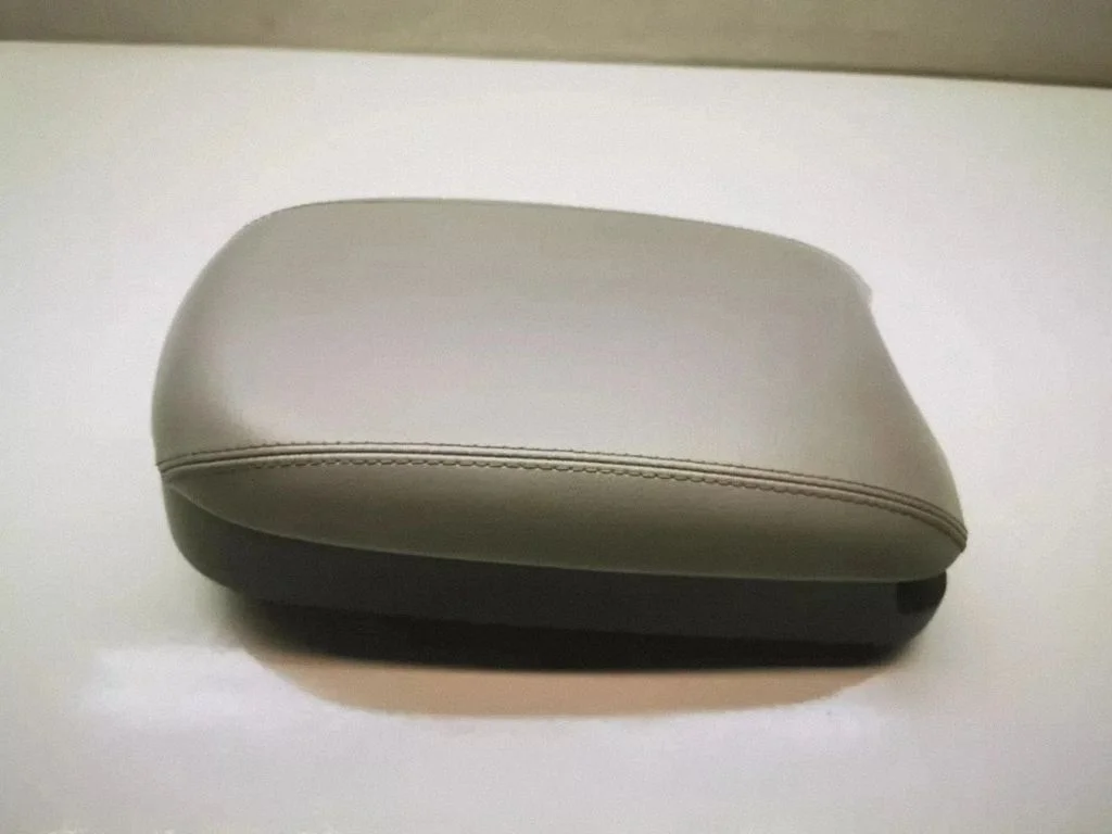 Armrest – Hyundai Santa Fe (2000-2006)