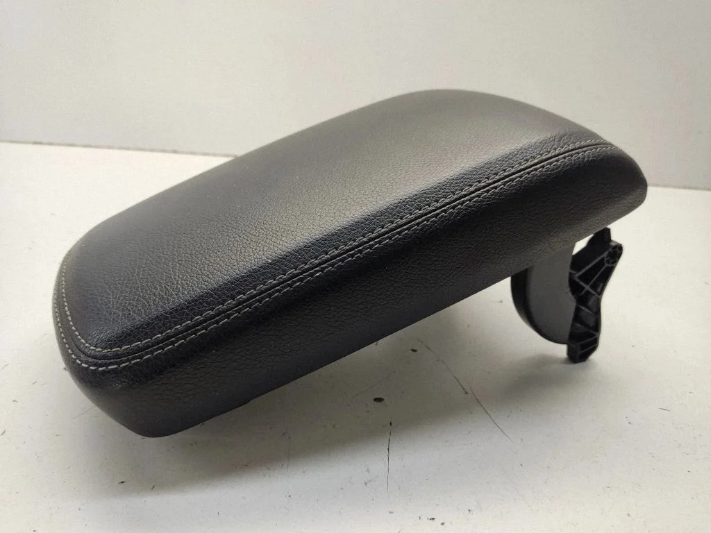 Armrest – Mercedes-Benz A-Class W176 (2012-2018)