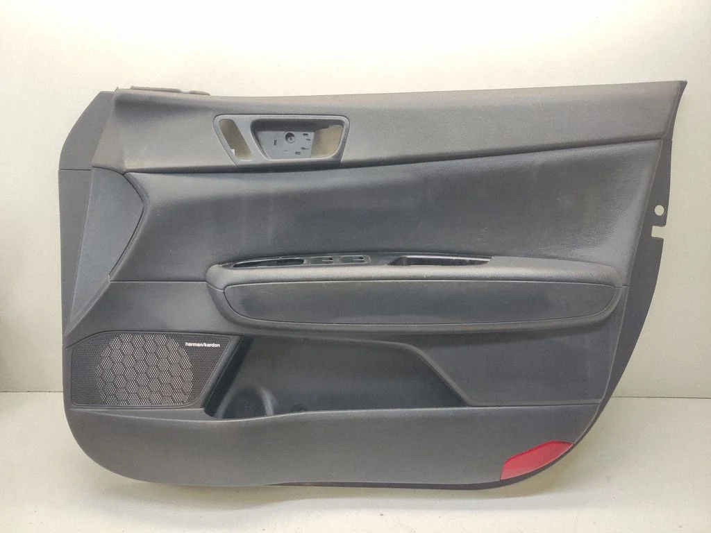 Front door card panel trim – KIA Optima (2015-2020)