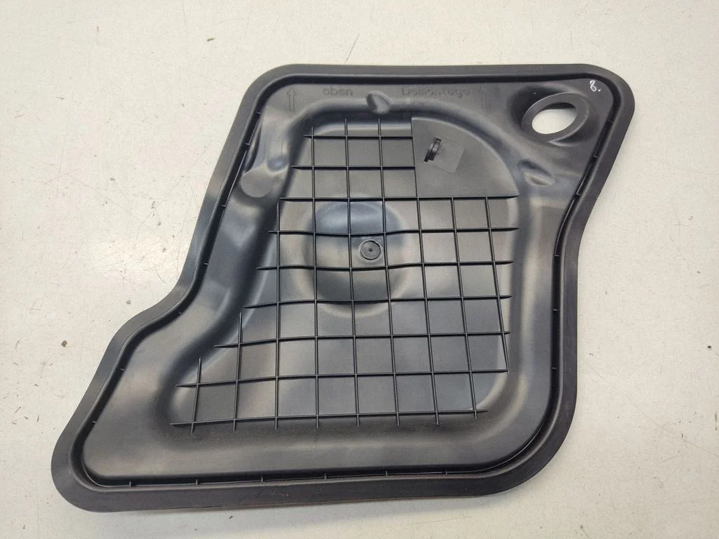 Muu eesmise ukse viimistluse osa – Audi A5 8T 8F (2007-2016)