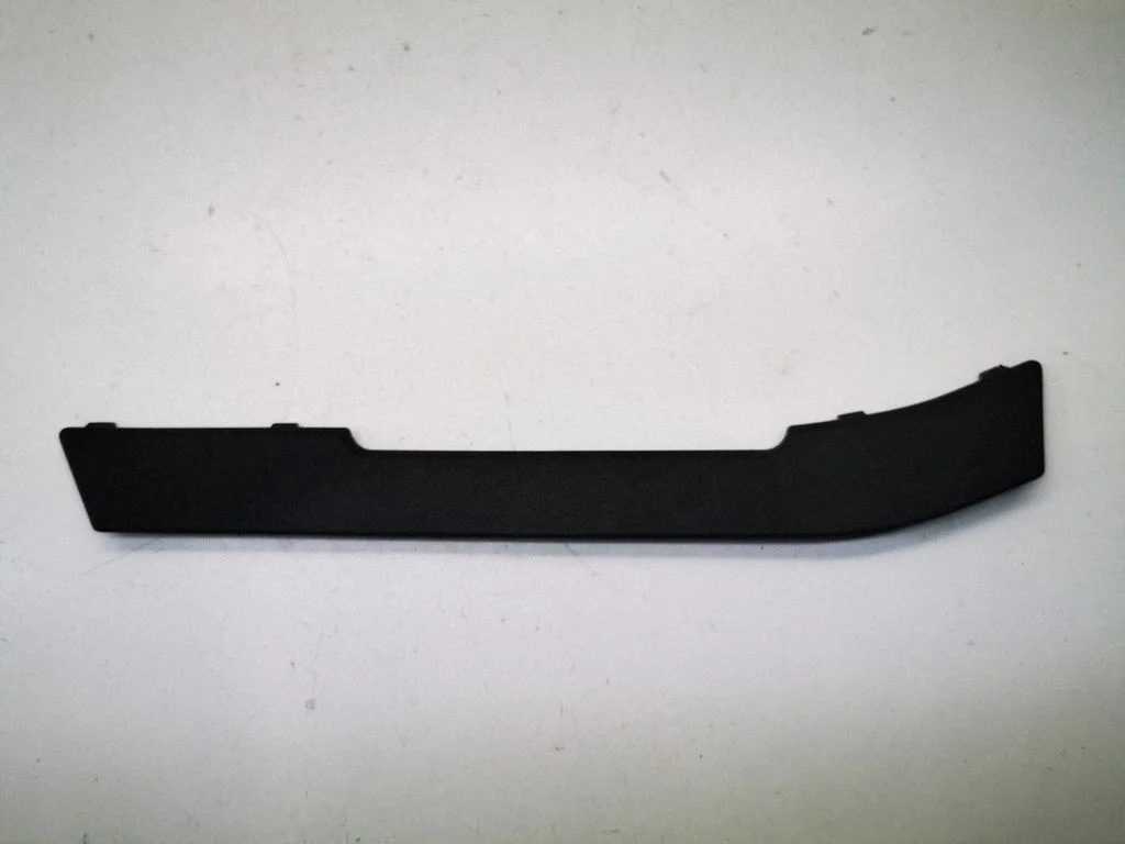 Muu eesmise ukse viimistluse osa – Mercedes-Benz E-klass W212 (2009-2016)