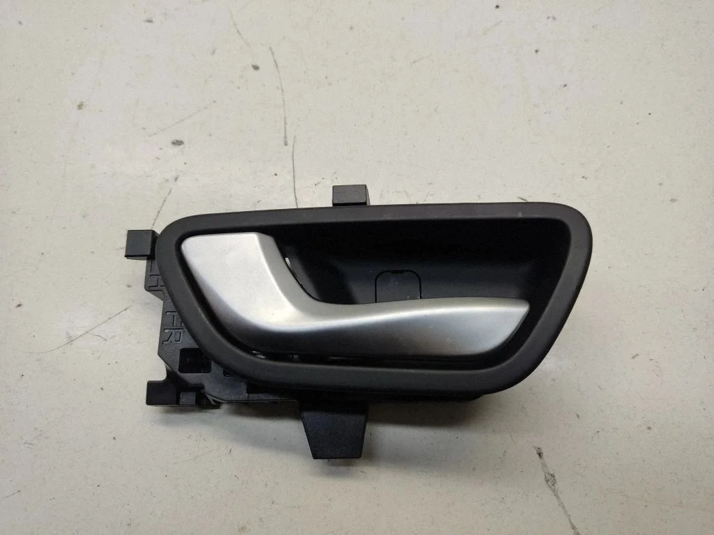 Front door interior handle – KIA Stonic (2017-)