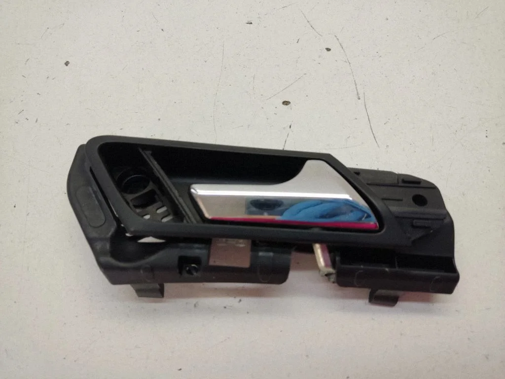 Front door interior handle – Mercedes-Benz ML-Class W164 (2005-2011)