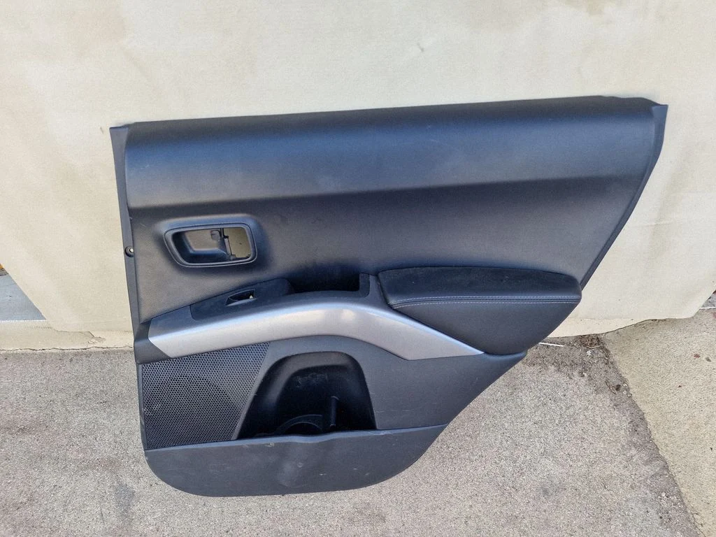 Rear door card panel trim 7222A390XZAQ