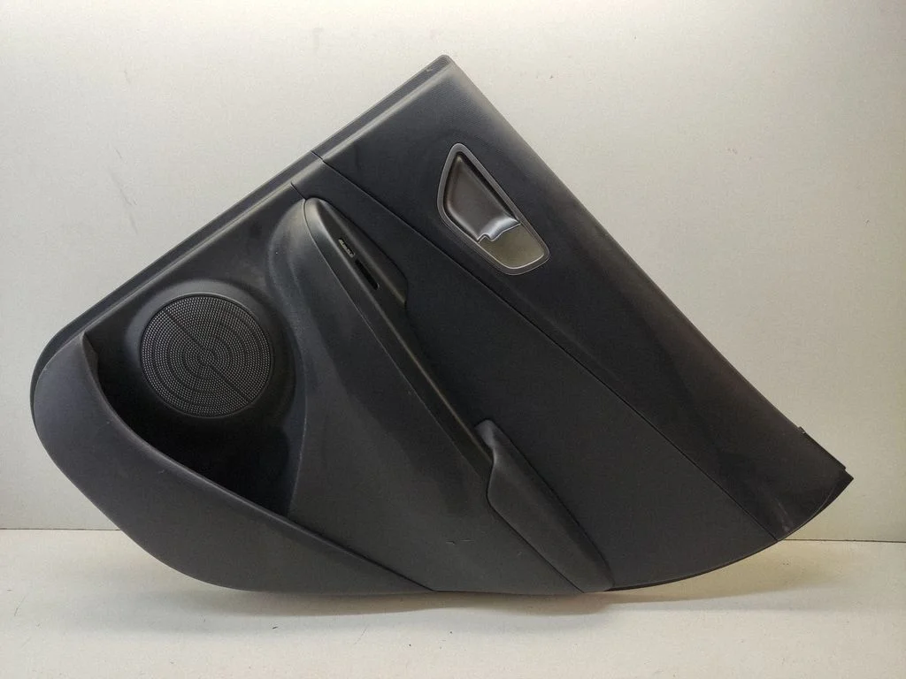 Rear door card panel trim 83320J9000