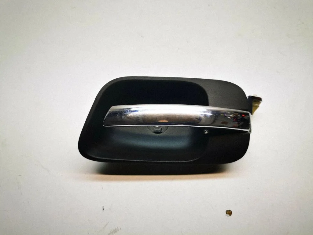 Front door interior handle