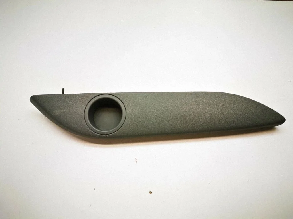Other rear door trim element – Mercedes-Benz R-Class W251 (2005-2013)