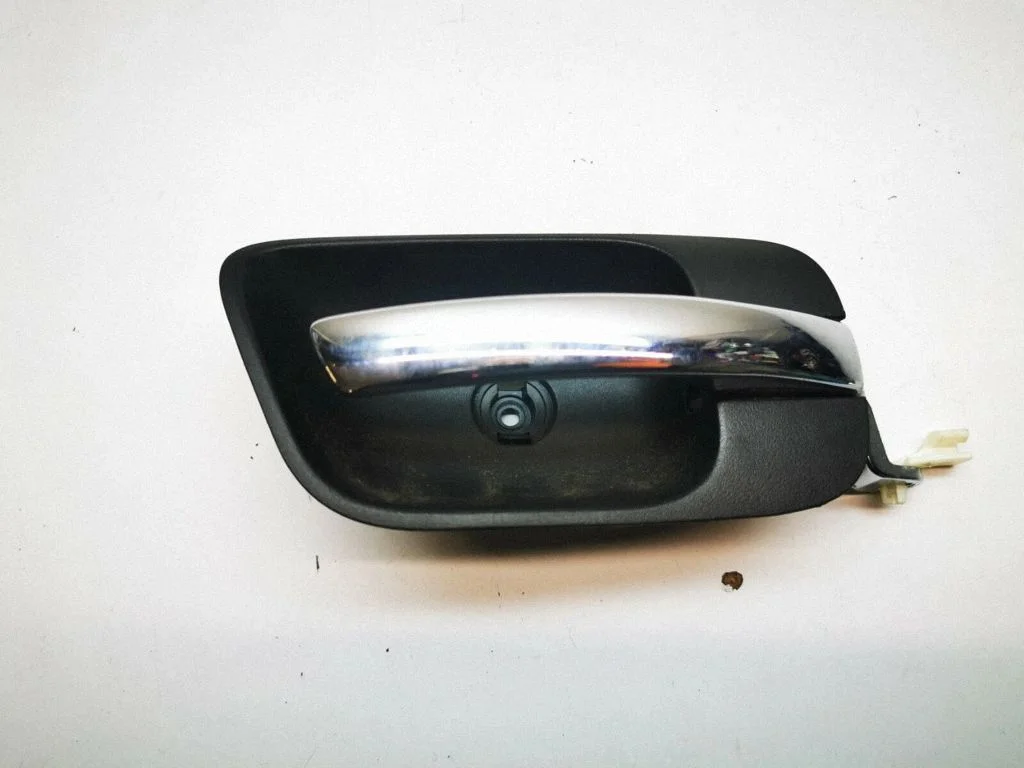 Front door interior handle